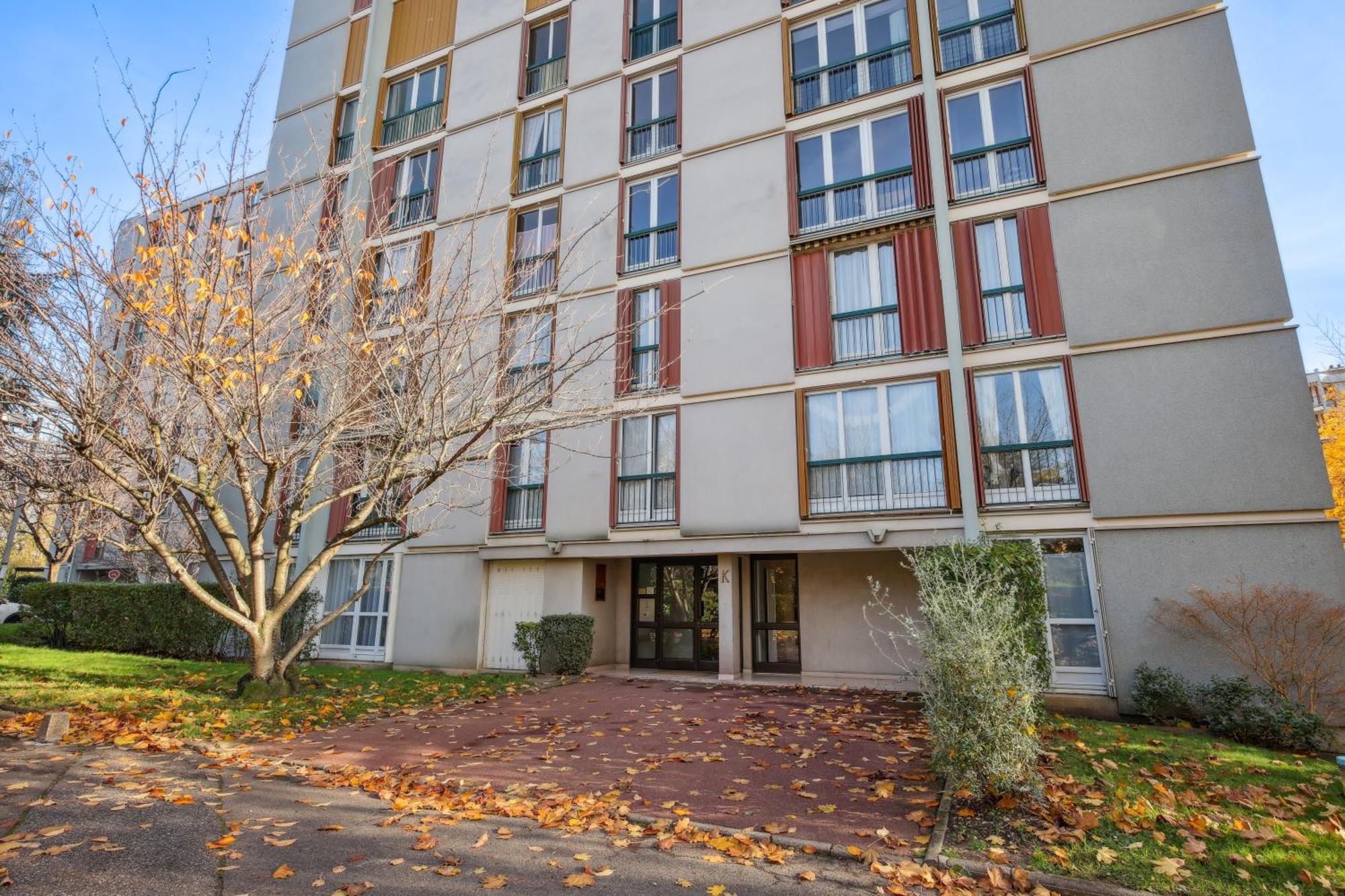 Chic Apart With Parking Apartamento Chaville Exterior foto