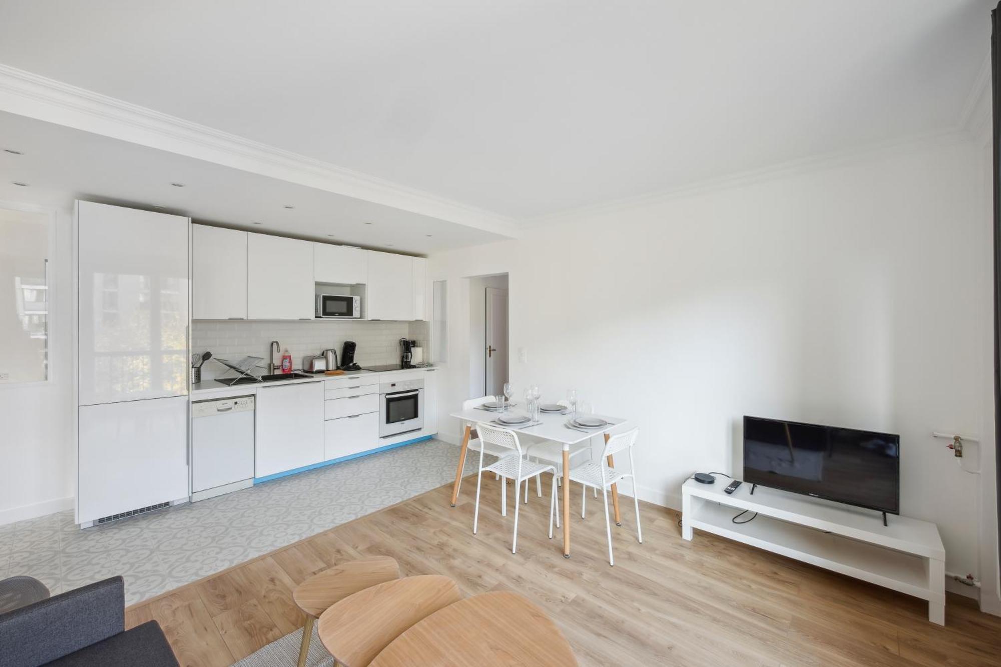 Chic Apart With Parking Apartamento Chaville Exterior foto